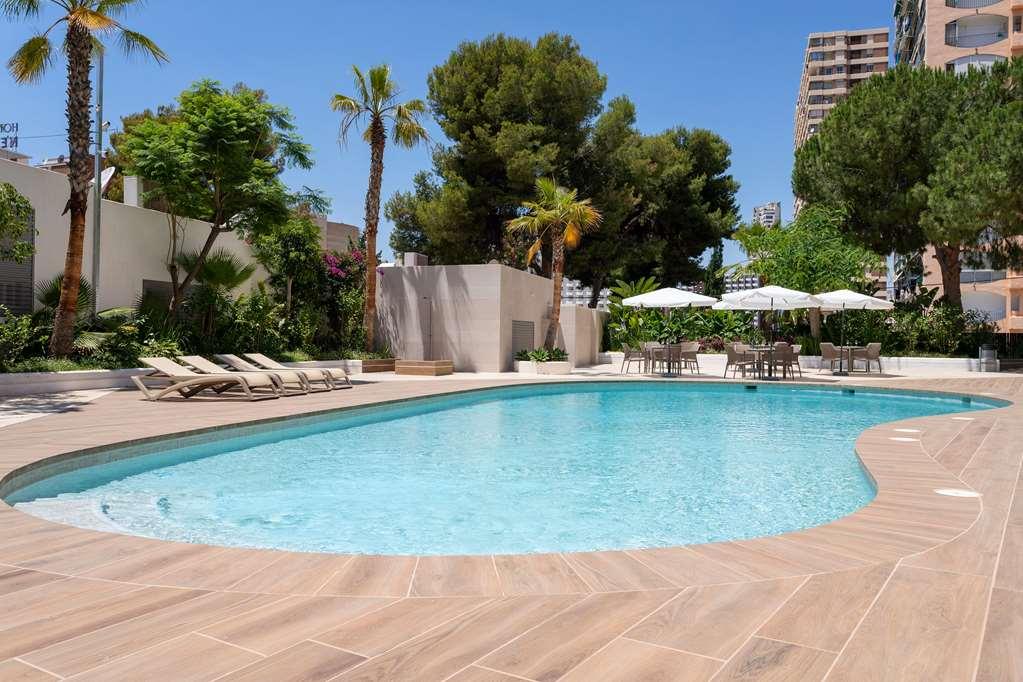 Halley Hotel & Apartments Affiliated By Melia Benidorm Étterem fotó